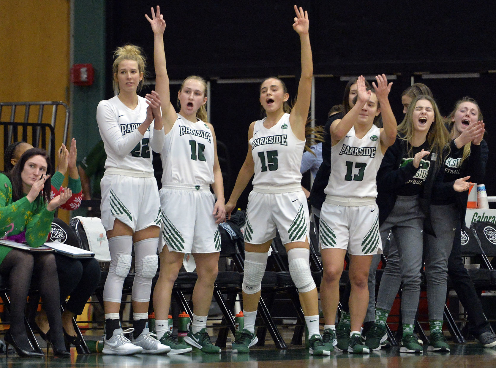 BASKETBALL UW PARKSIDE WOMEN